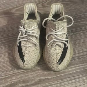 Yeezy 350 “Slate” Men’s/Big Boy size 4.5 used (No Box)